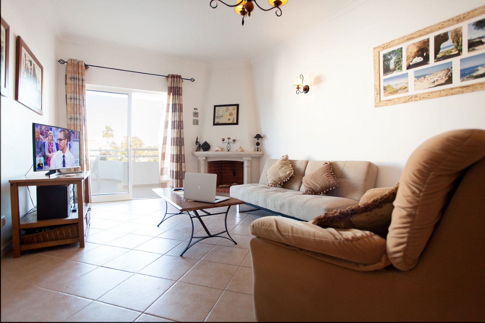 A_Ramos_Casa_de_Férias_T2_Praia_da_Galé_Albufeira_0305 Sala__T2_Aldeia_da_Galé
